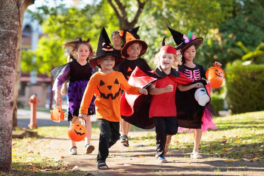 Kids trick or treating. 